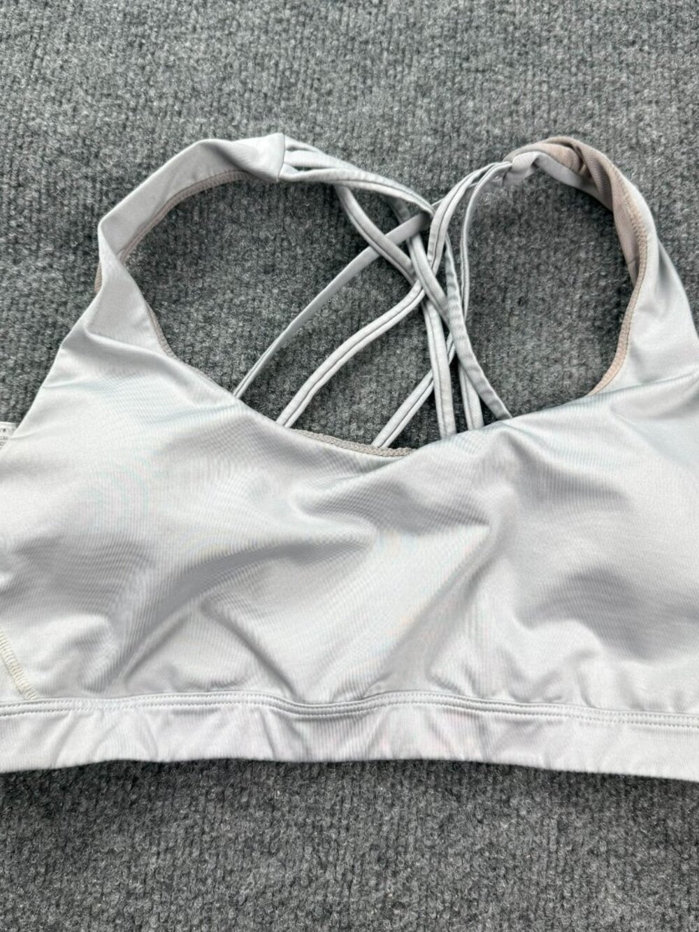 Victoria Sport Womens Gray Strappy Caged Back Padded Sports Bra Size M Flaw